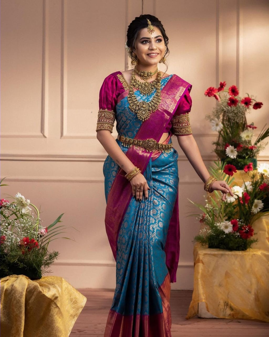Staggering Firozi Soft Banarasi Silk Saree With Imaginative Blouse Piece