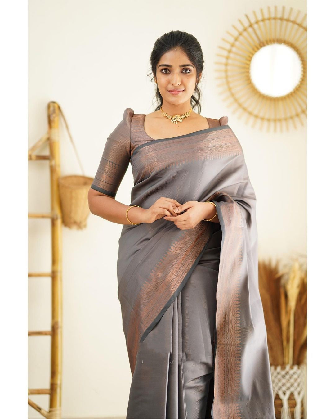 Desultory Grey Soft Silk Saree With Seraglio Blouse Piece