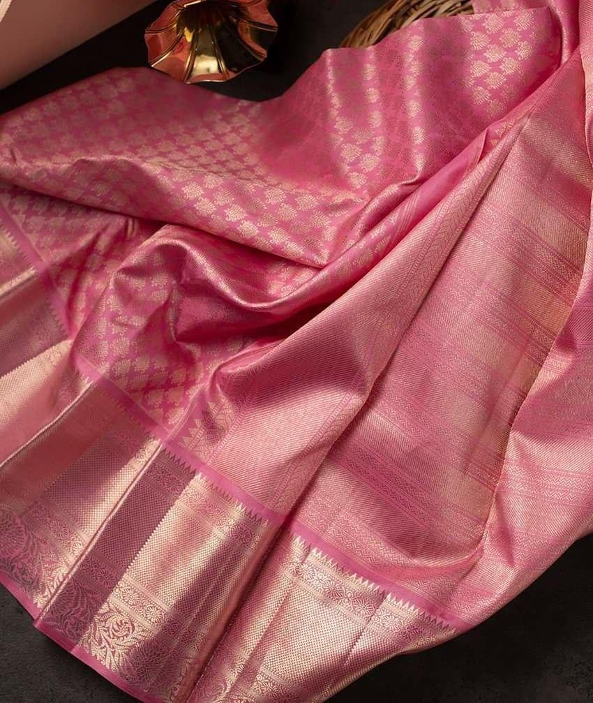 Stylish Pink Soft Silk Saree With Unique Pink Blouse Piece