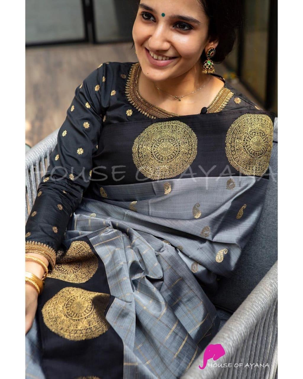 Blooming Grey Soft Banarasi Silk Saree With Intricate Blouse Piece