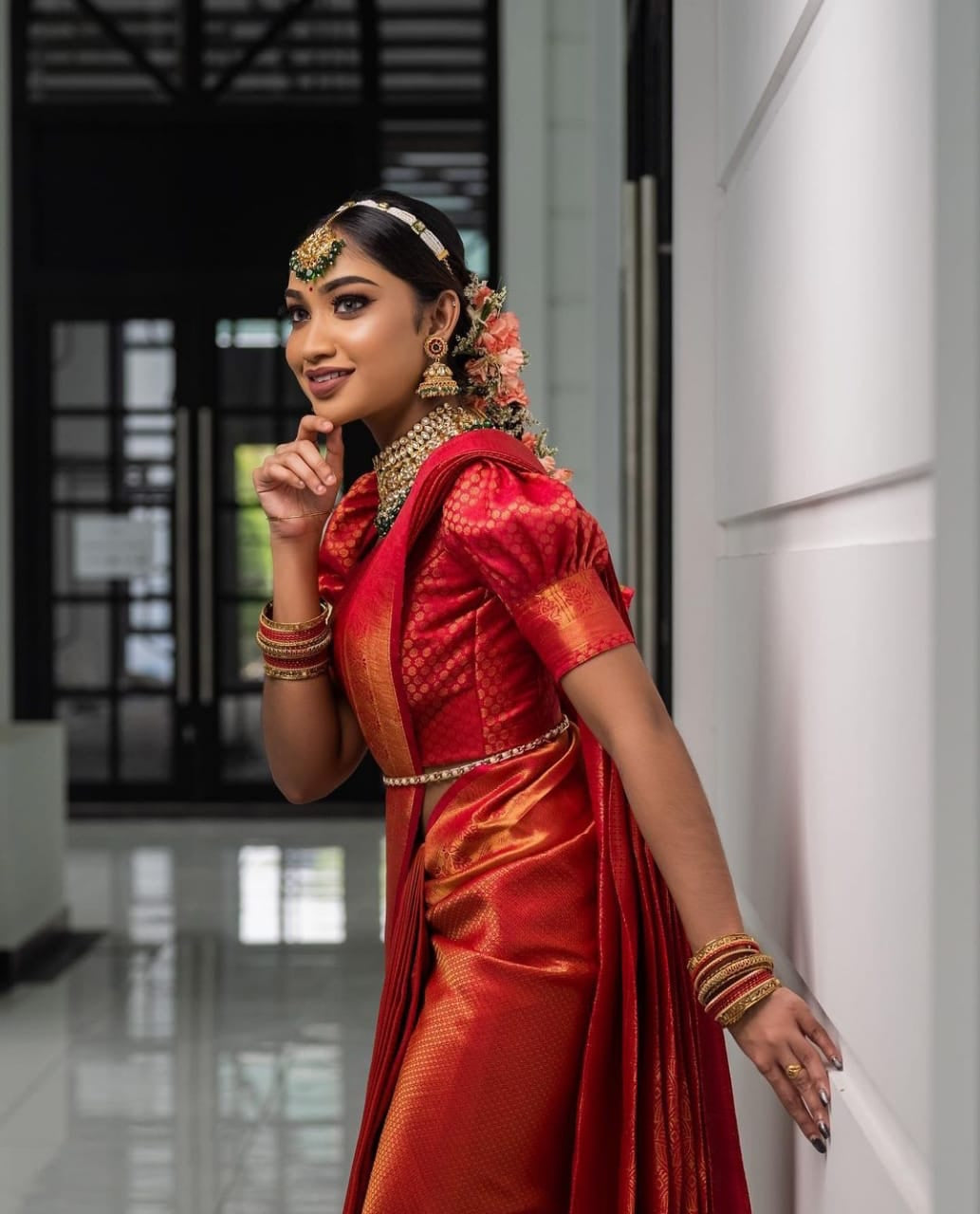 Deserving Red Soft Silk Saree with Energetic Blouse Piece