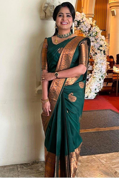Load image into Gallery viewer, Lovely Green Soft Silk Saree With Gorgeous Blouse Piece
