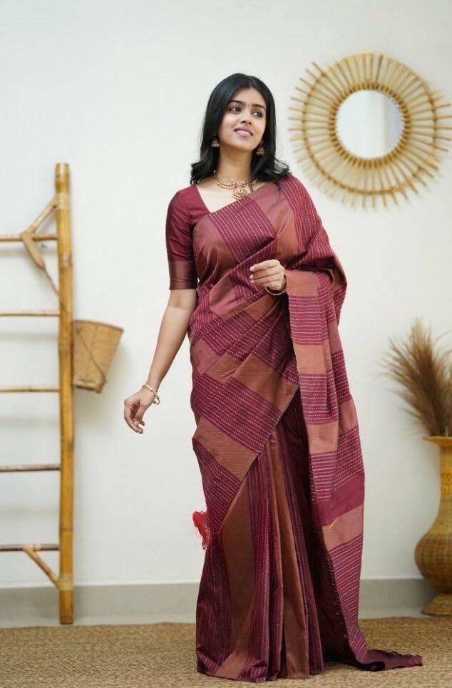 Felicitous Maroon Soft Silk Saree With Luxuriant Blouse Piece