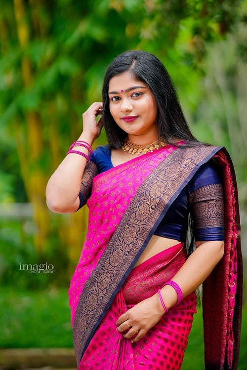 Load image into Gallery viewer, Ideal Dark Pink Soft Silk Saree With Assemblage Blouse Piece
