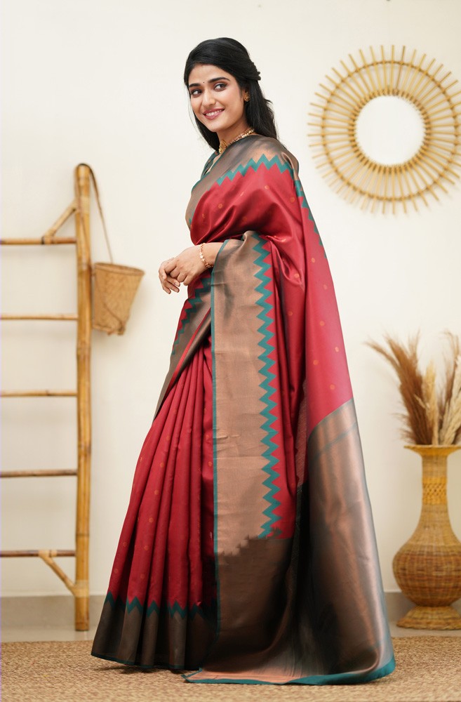 Mesmerising Maroon Soft Banarasi Silk Saree With Flaunt Blouse Piece