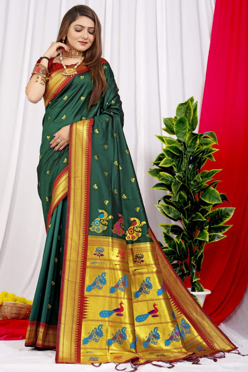 Load image into Gallery viewer, Adoring Dark Green Pure Paithani Silk Saree With Splendorous Blouse Piece
