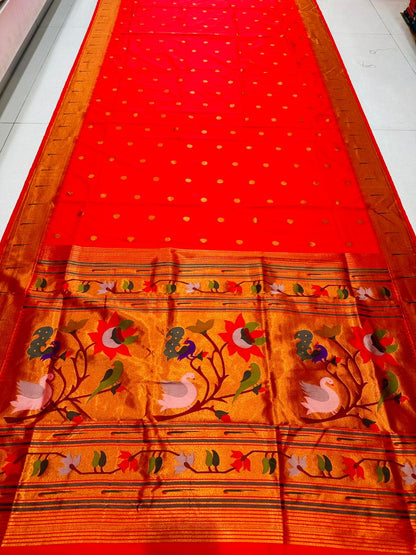 Capricious Red Paithani Silk saree With Snappy Blouse Piece