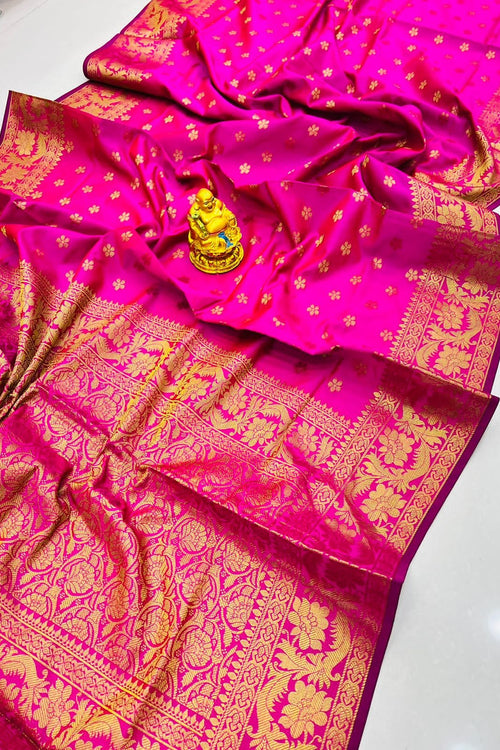 Load image into Gallery viewer, Forbearance Dark Pink Soft Banarasi Silk Saree With Enchanting Blouse Piece
