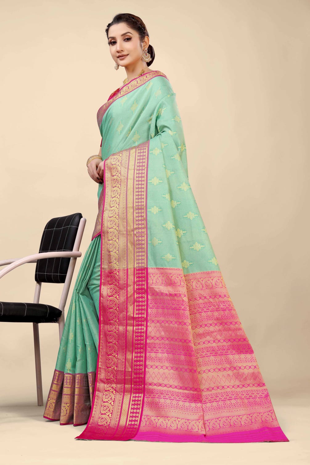 Classy Sky Kanjivaram Silk With Demure Blouse Piece