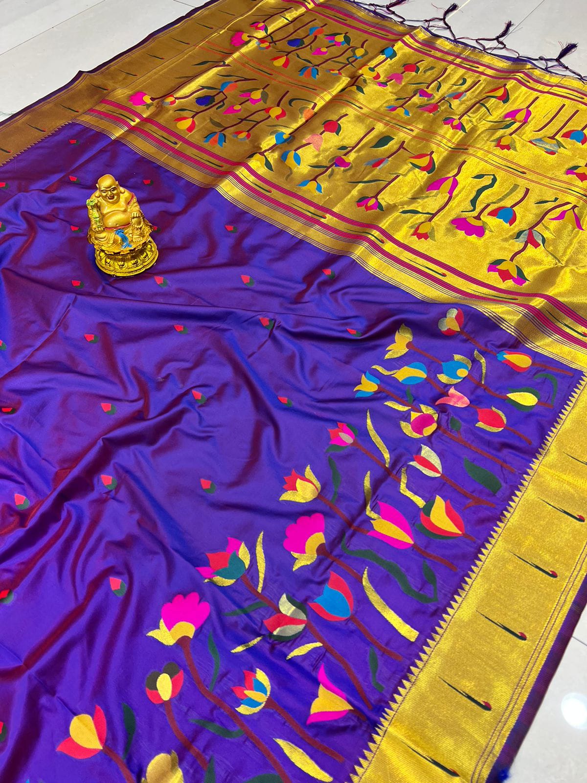 Charming Purple Paithani Silk With Woebegone Blouse Piece