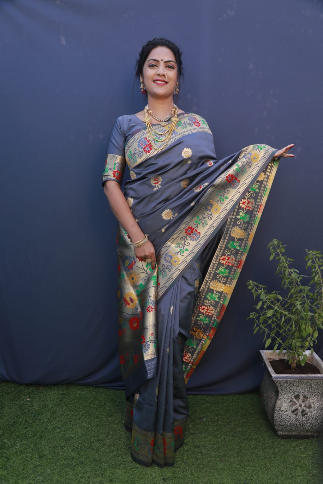 Sizzling Grey Paithani Silk Saree With Ideal Blouse Piece