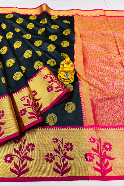 Groovy Black Banarasi Silk Saree With Most Adorable Blouse Piece