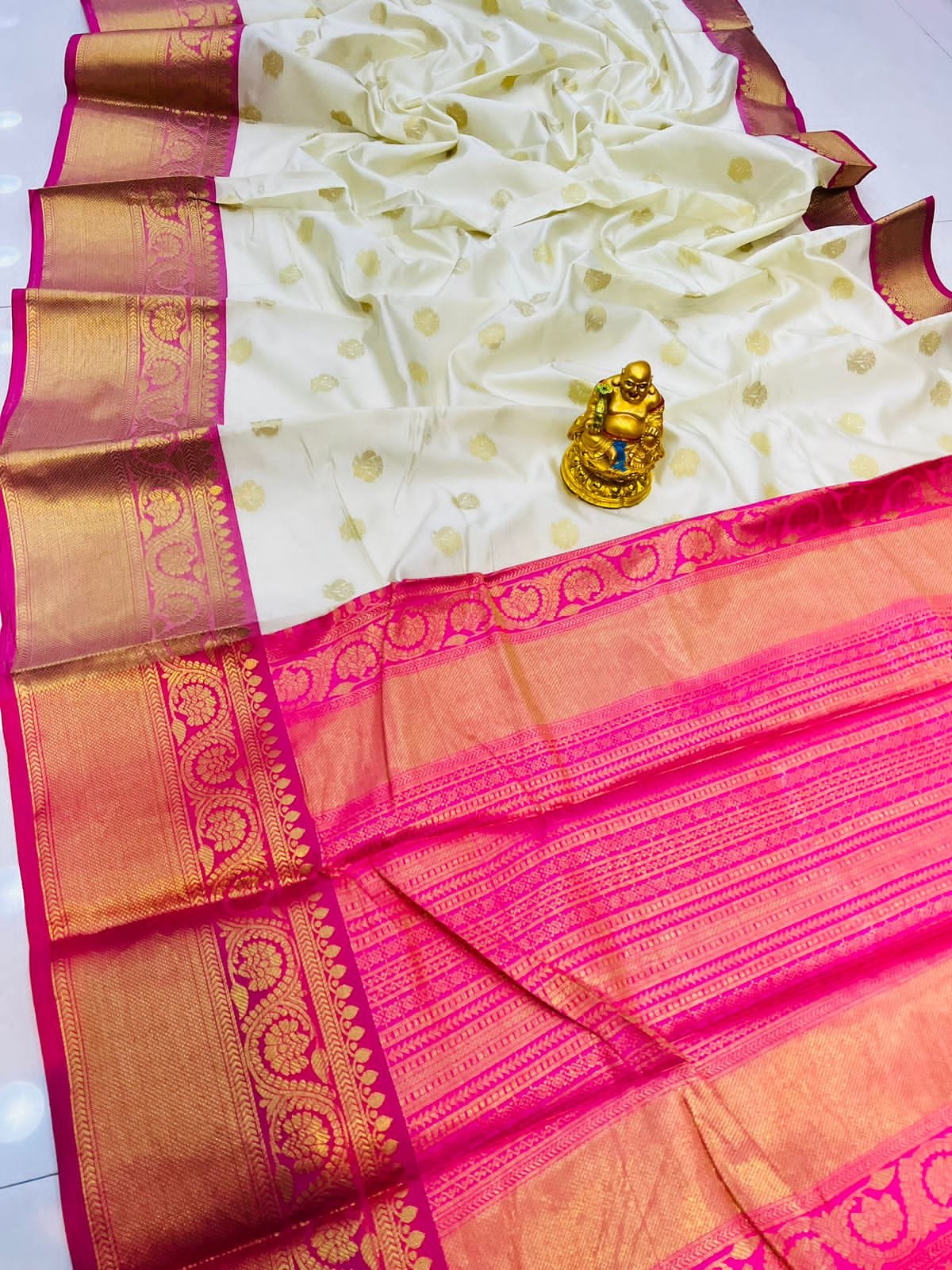 Bucolic Beige Kanjivaram Silk With Glittering Blouse Piece