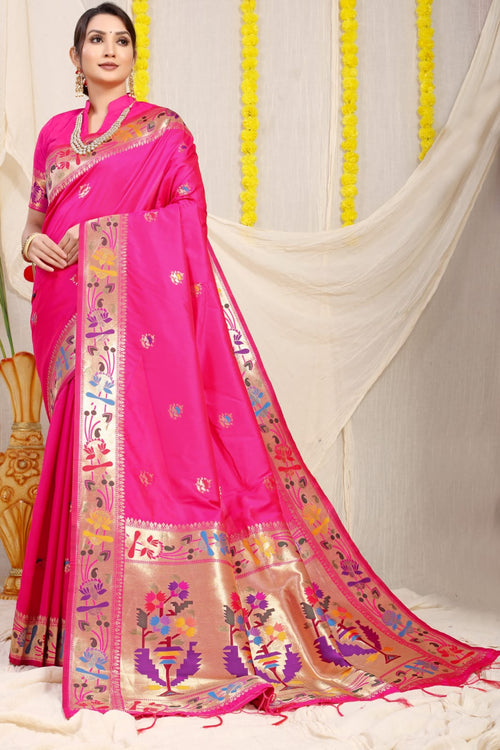 Load image into Gallery viewer, Twirling Dark Pink Paithani Silk Saree With Gorgeous Blouse Piece
