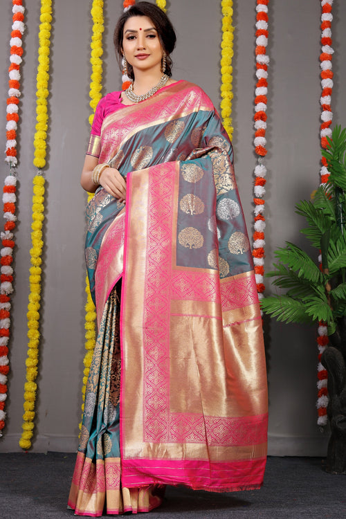 Load image into Gallery viewer, Supernal Rama Banarasi Silk Saree With Comely Blouse Piece
