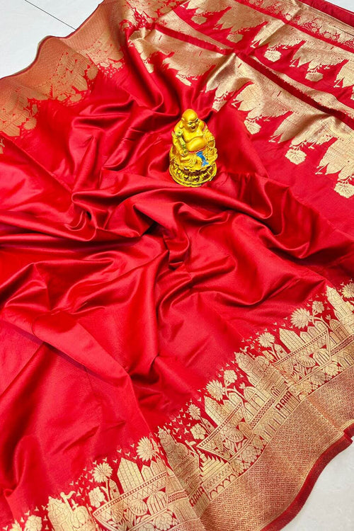Load image into Gallery viewer, Beauteous Red Soft Banarasi Silk Saree With Vestigial Blouse Piece
