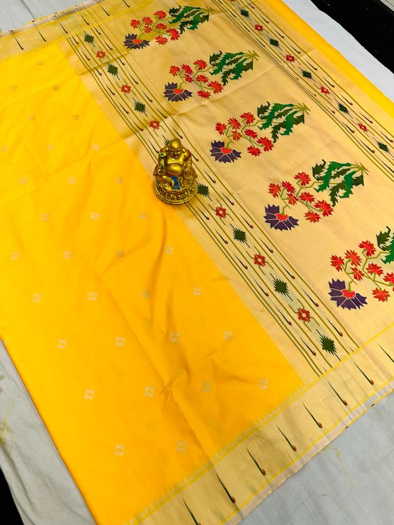 Incredible Yellow Paithani Silk Saree With Mesmeric Blouse Piece