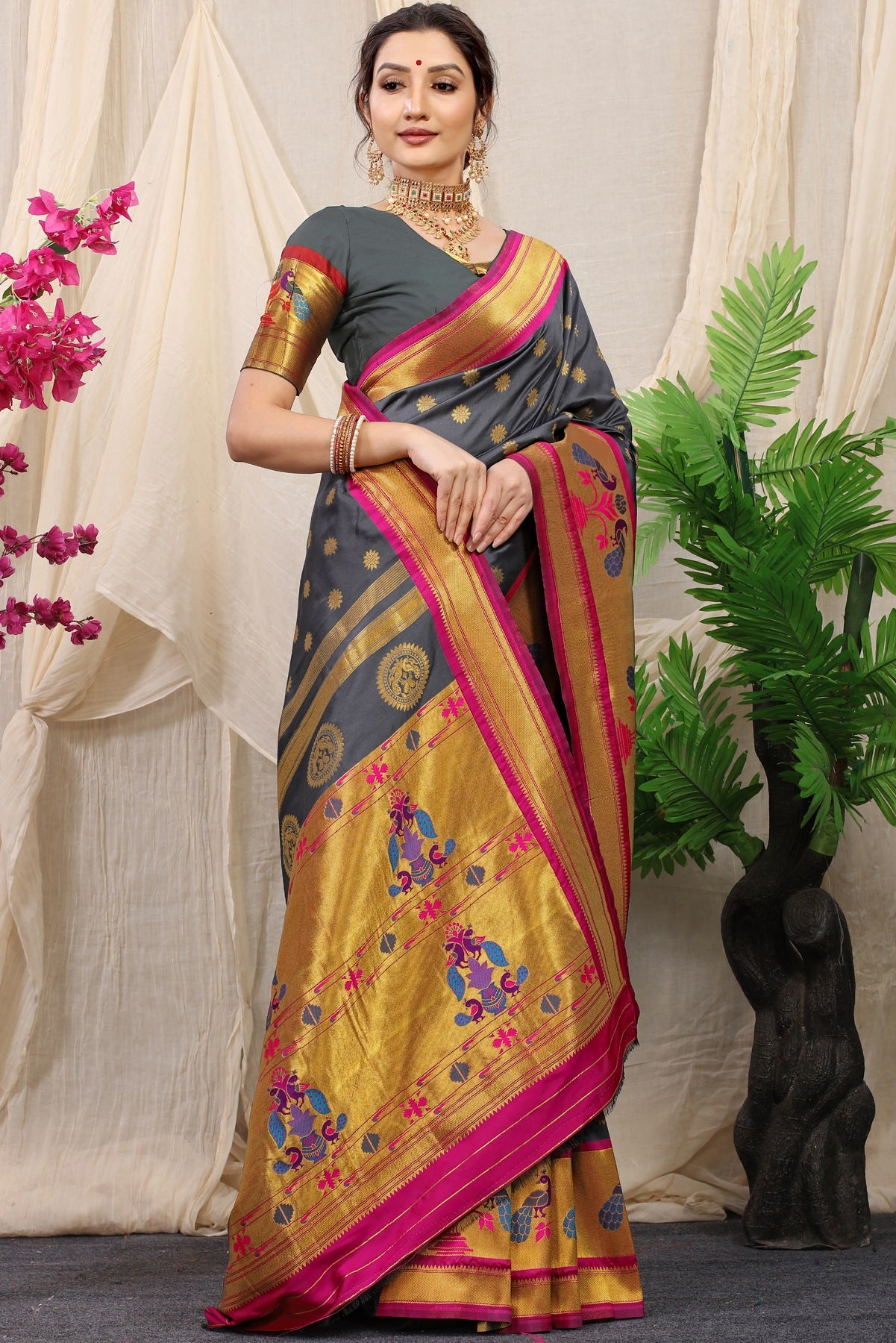 Prominent Grey Paithani Silk Saree With Splendorous Blouse Piece