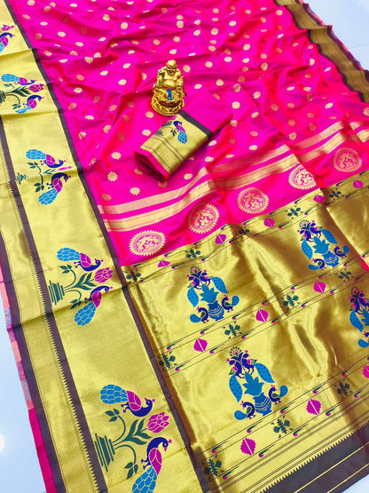 Hypnotic Pink Paithani Silk Saree With Splendorous Blouse Piece