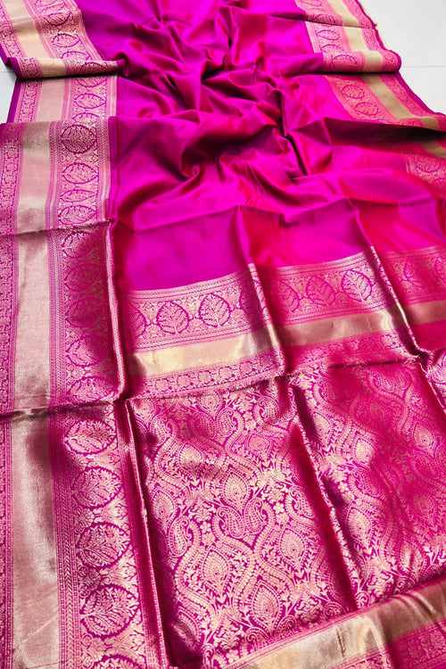 Load image into Gallery viewer, Girlish Dark Pink Soft Banarasi Silk Saree With Nemesis Blouse Piece
