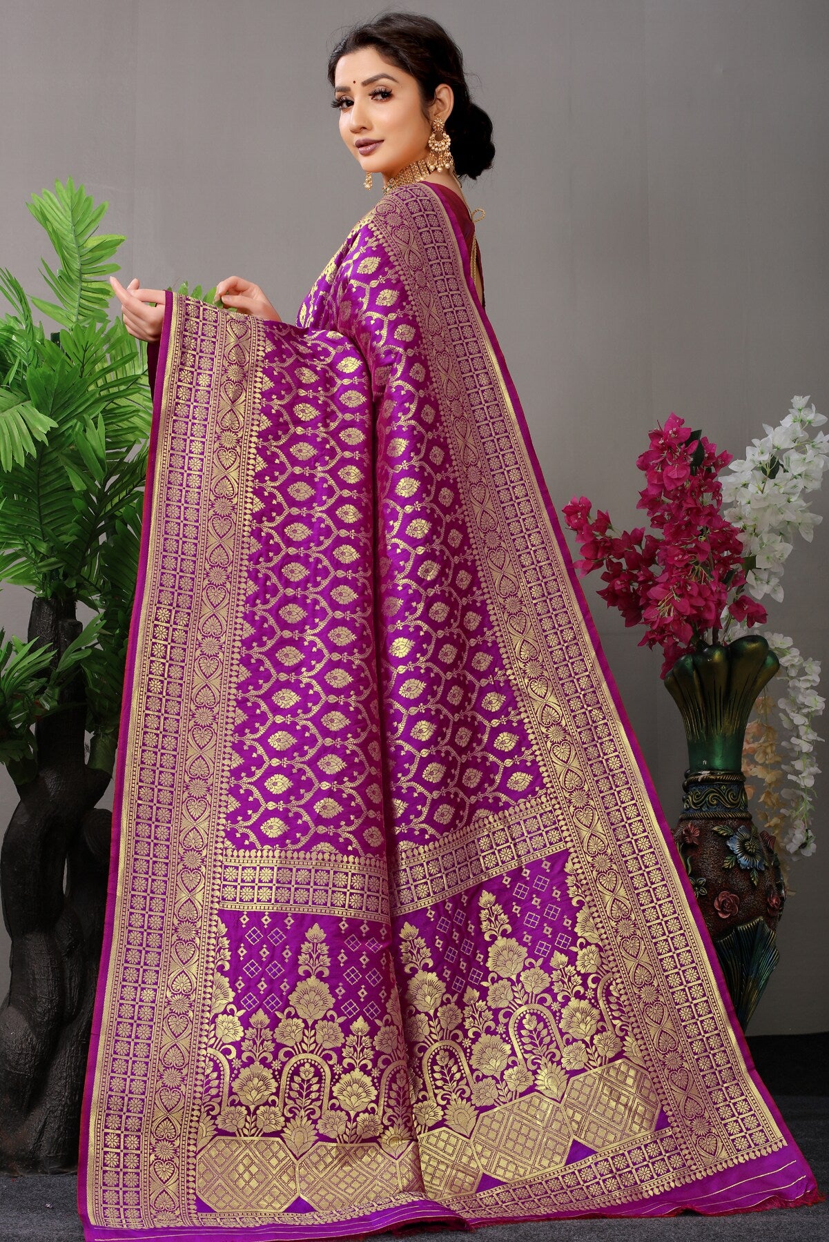 Demanding Purple Banarasi Silk Saree With Fairytale Blouse Piece