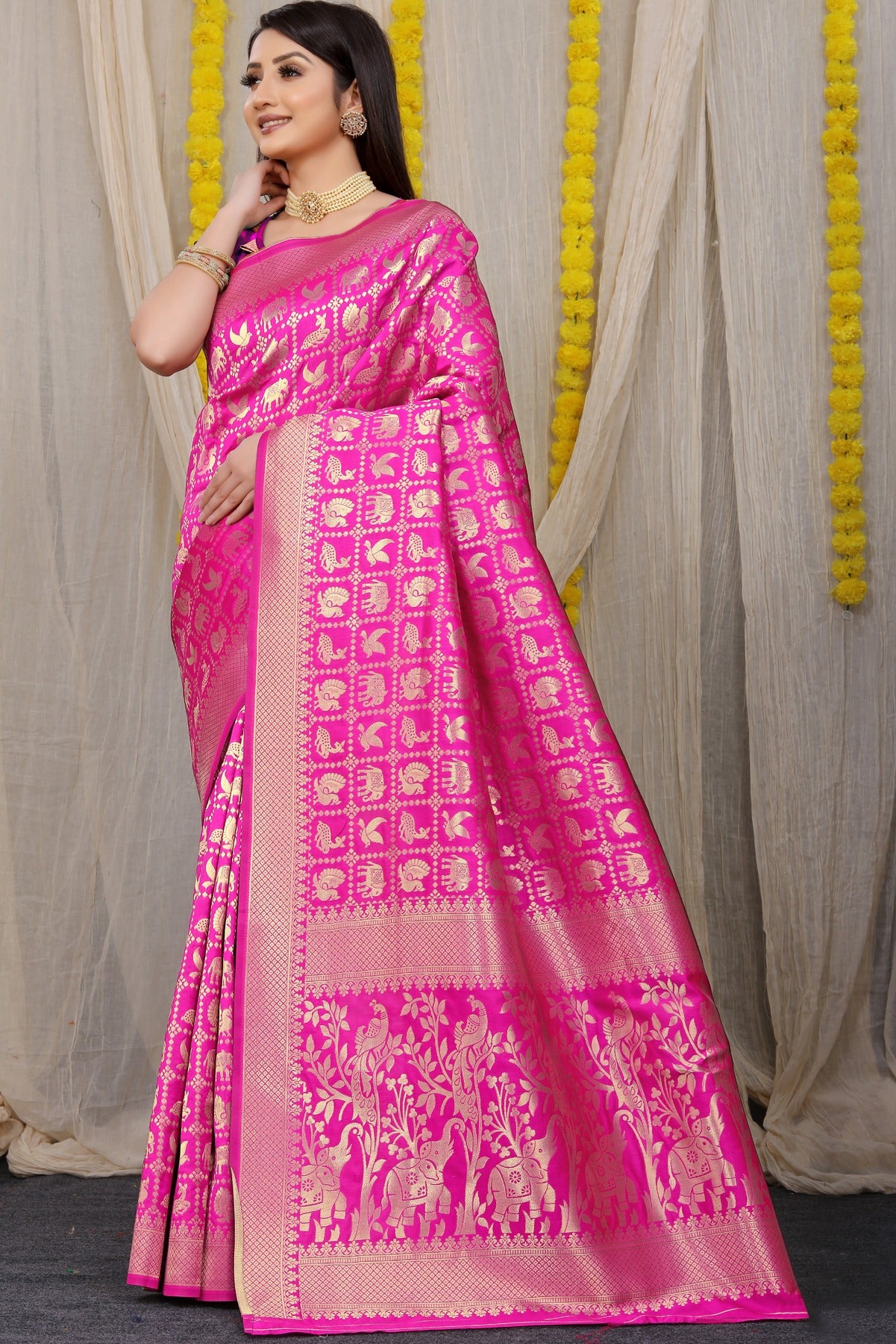 Surpassing Dark Pink Banarasi Silk Saree With Sensational Blouse Piece