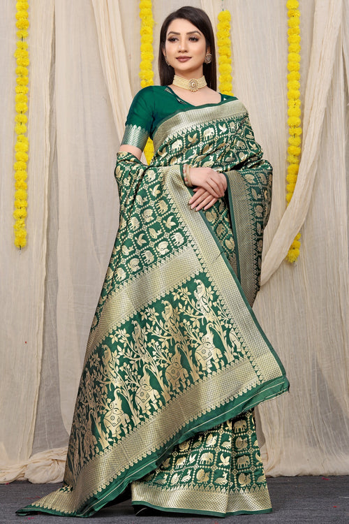 Load image into Gallery viewer, Jazzy Green Banarasi Silk Saree With Sensational Blouse Piece
