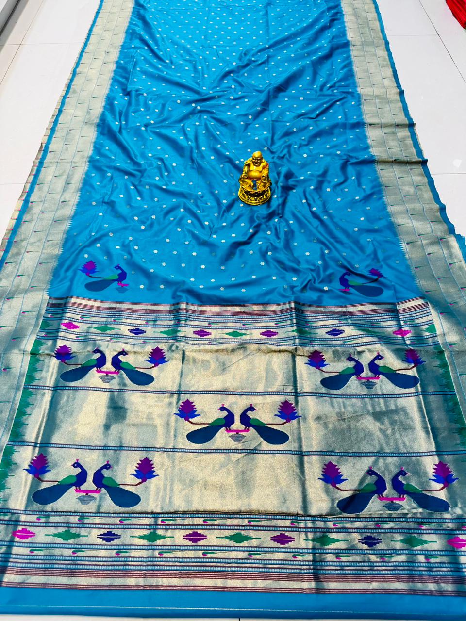 Luxuriant Firozi Paithani Silk Saree With Elision Blouse Piece