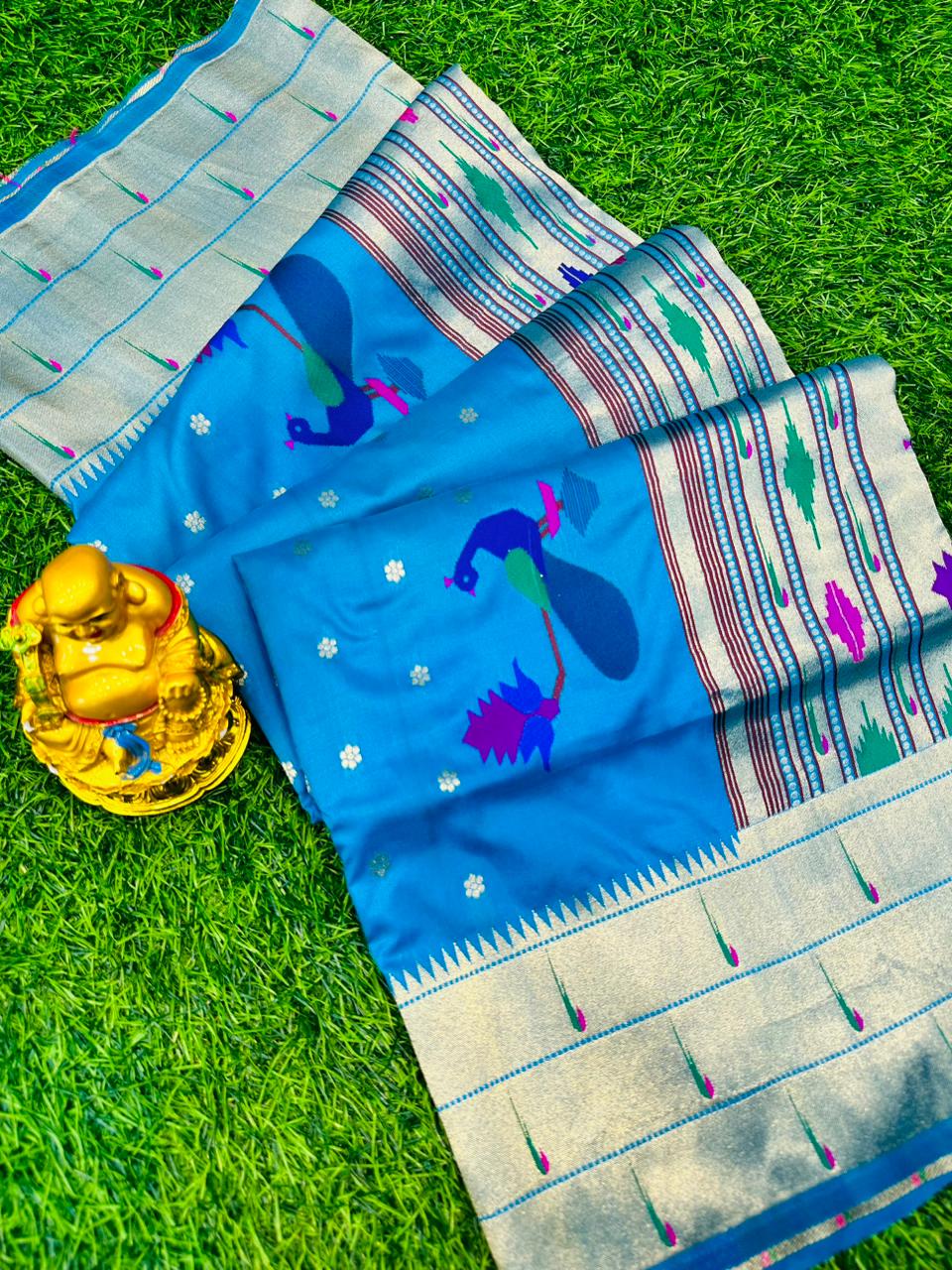 Luxuriant Firozi Paithani Silk Saree With Elision Blouse Piece