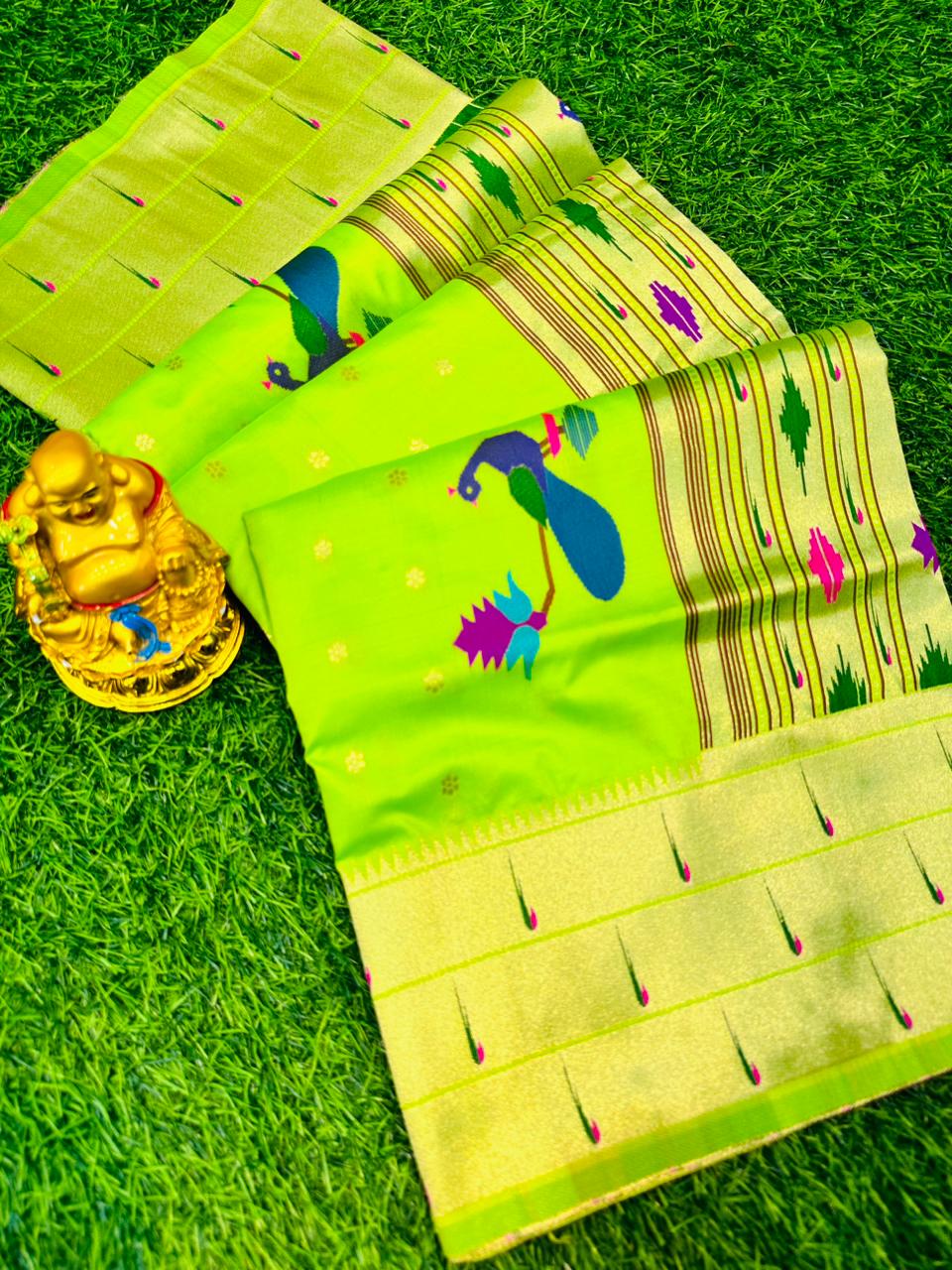 Pleasurable Parrot Paithani Silk Saree With Excellent Blouse Piece