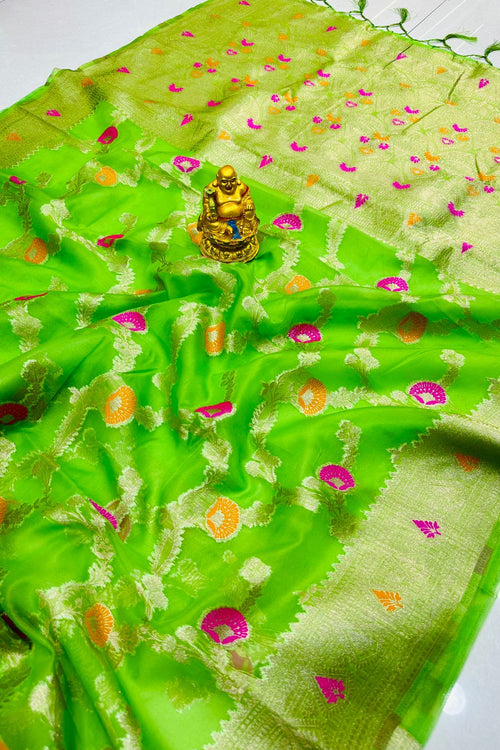 Load image into Gallery viewer, Excellent Green Organza Silk Saree With Woebegone Blouse Piece
