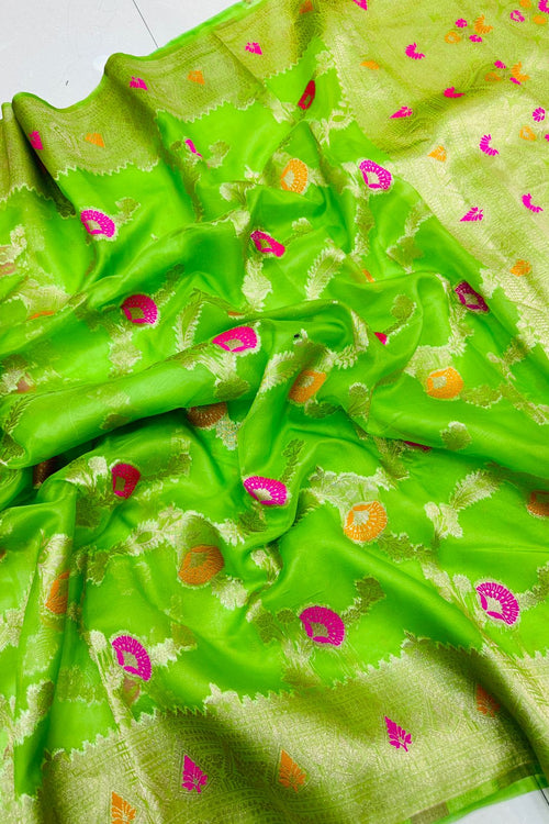 Load image into Gallery viewer, Excellent Green Organza Silk Saree With Woebegone Blouse Piece
