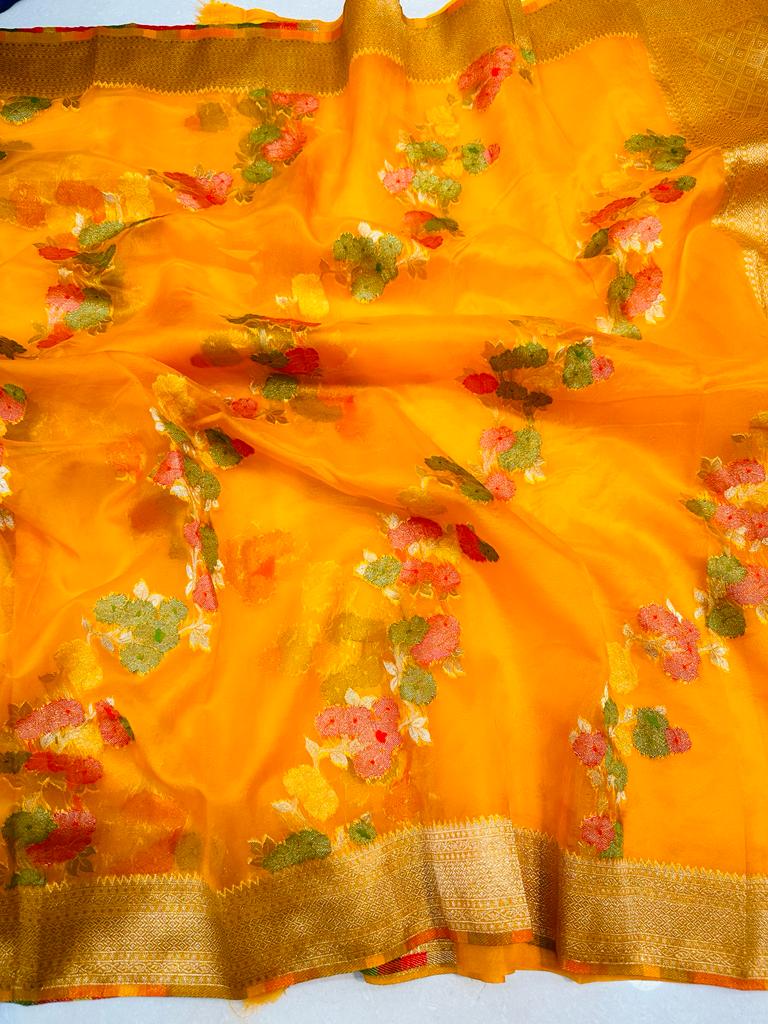 Dazzling Orange Organza Silk Saree with Adorning Blouse Piece