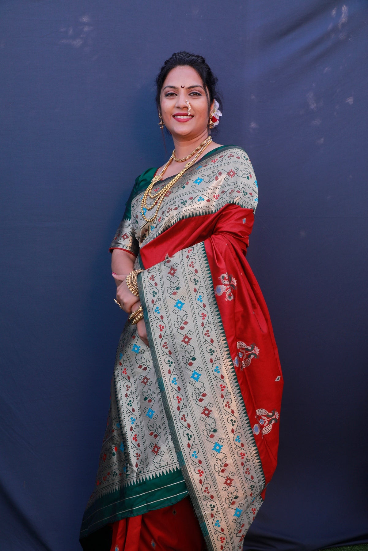Intricate Red Paithani Silk Saree With Classy Blouse Piece