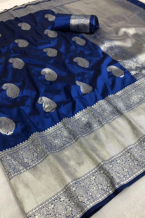 Load image into Gallery viewer, Flamboyant Blue Banarasi Silk Saree With Adorabel Blouse Piece

