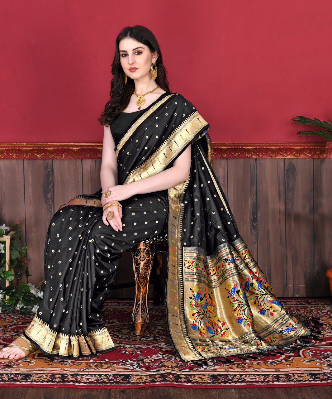 Capricious Black Paithani Silk Saree With Ethnic Blouse Piece