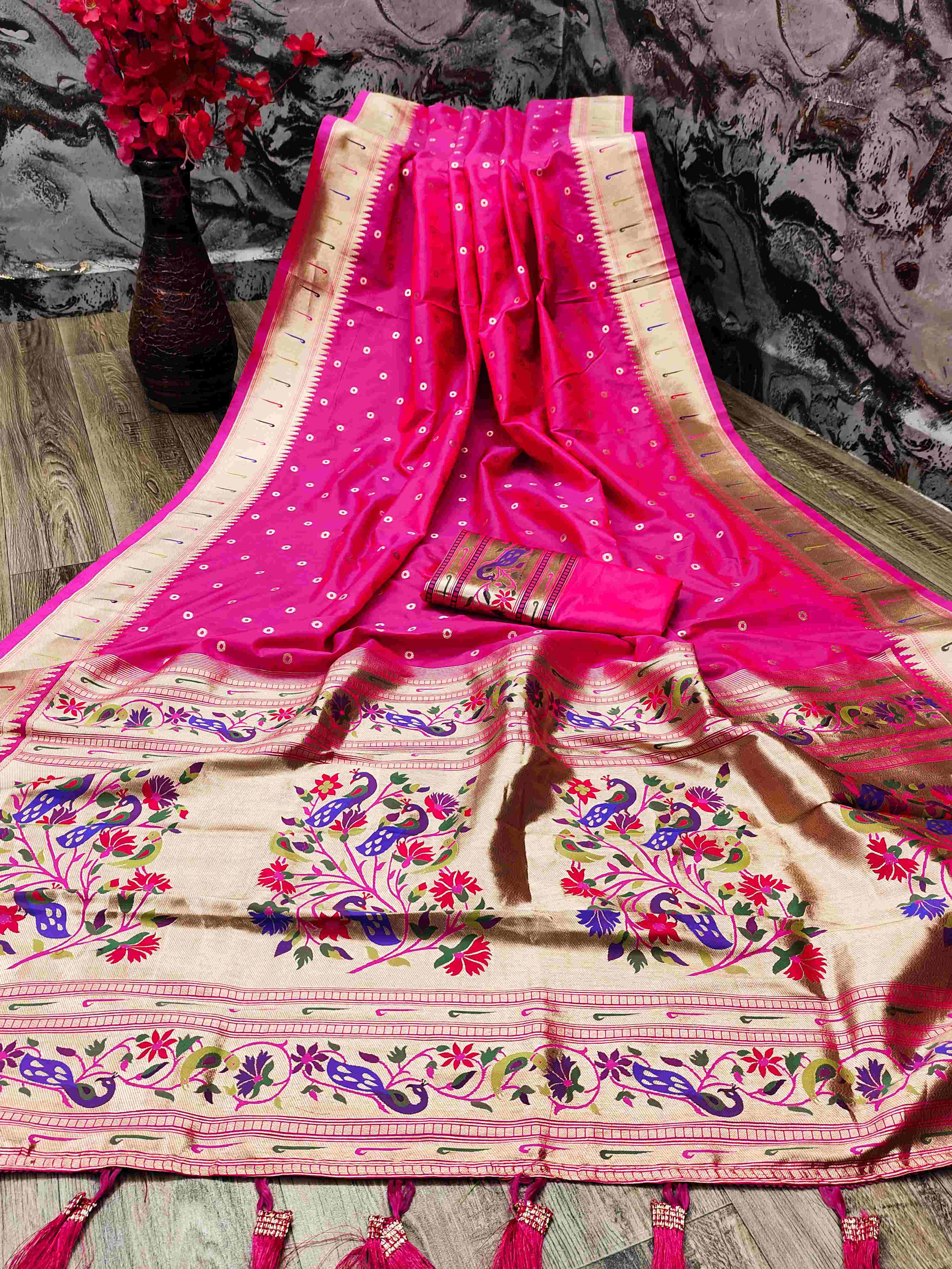 Invaluable Dark Pink Paithani Silk Saree With Ethnic Blouse Piece