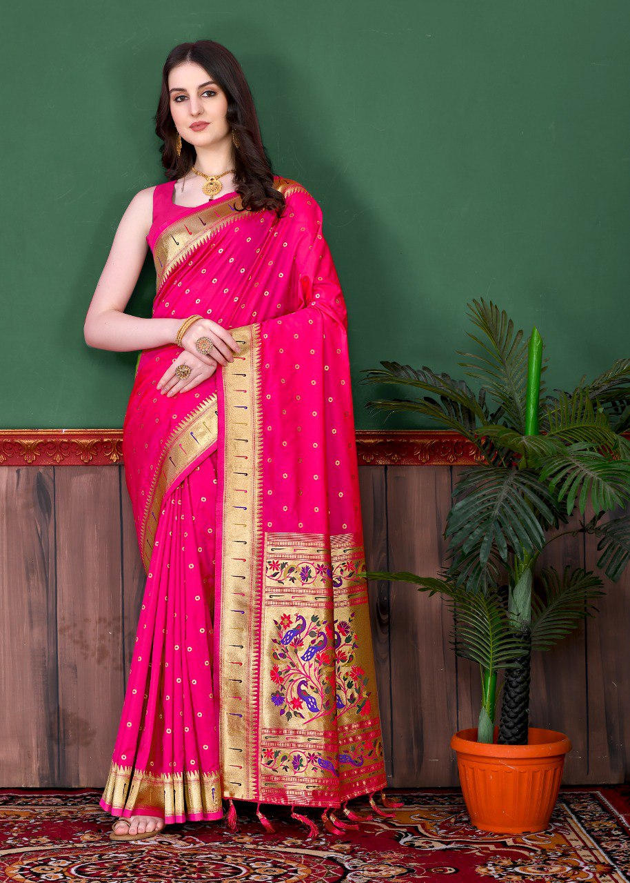Invaluable Dark Pink Paithani Silk Saree With Ethnic Blouse Piece