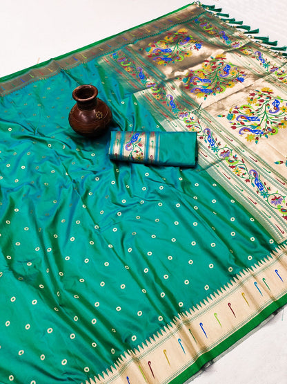 Eye-catching Rama Paithani Silk Saree With Ethnic Blouse Piece