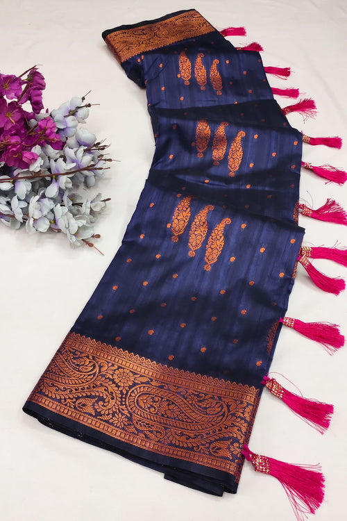 Load image into Gallery viewer, Breathtaking Navy Blue Soft Banarasi Silk Saree With Incomparable Blouse Piece
