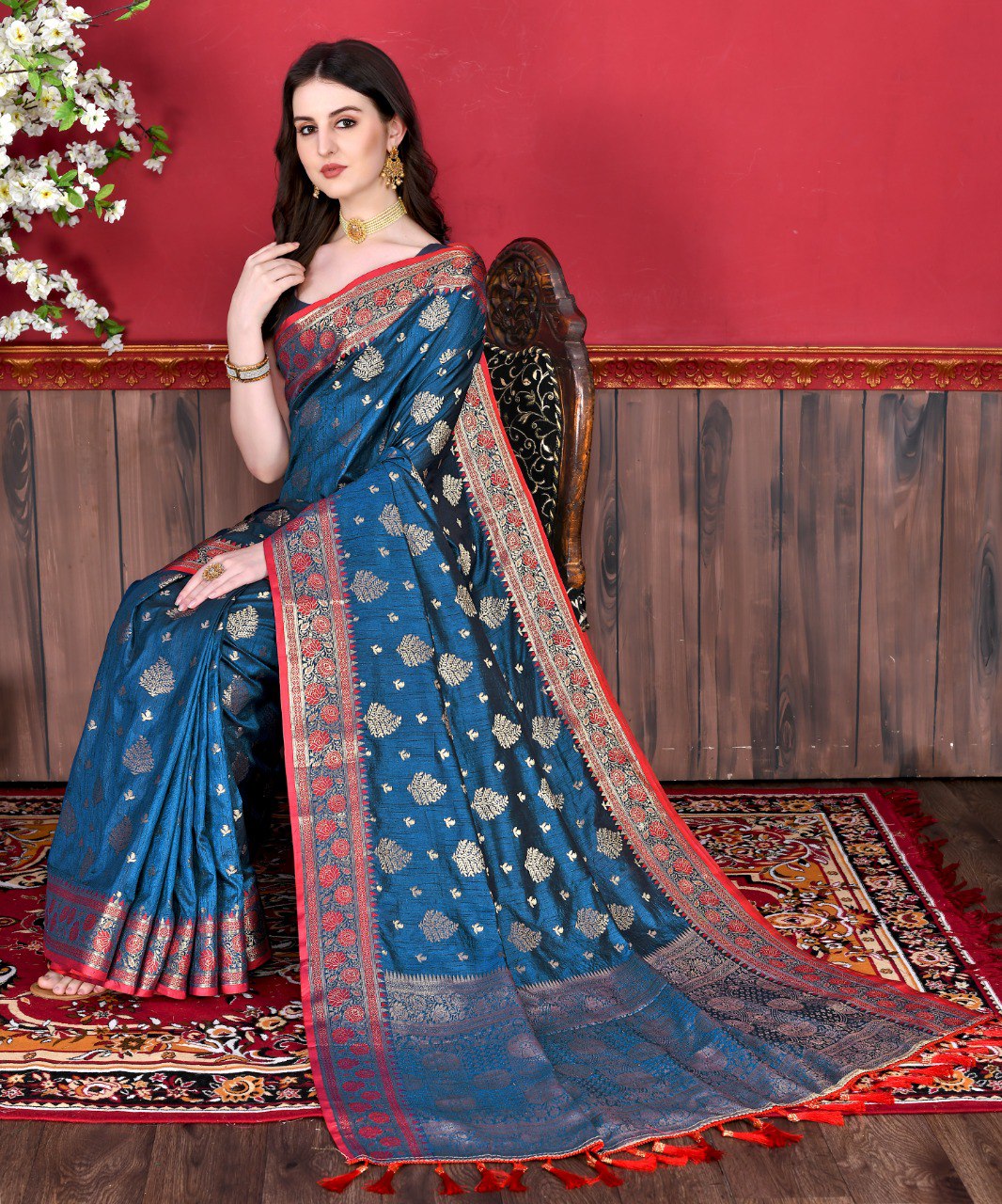 Mesmerising Navy Blue Banarasi Silk Saree With Pretty Blouse Piece