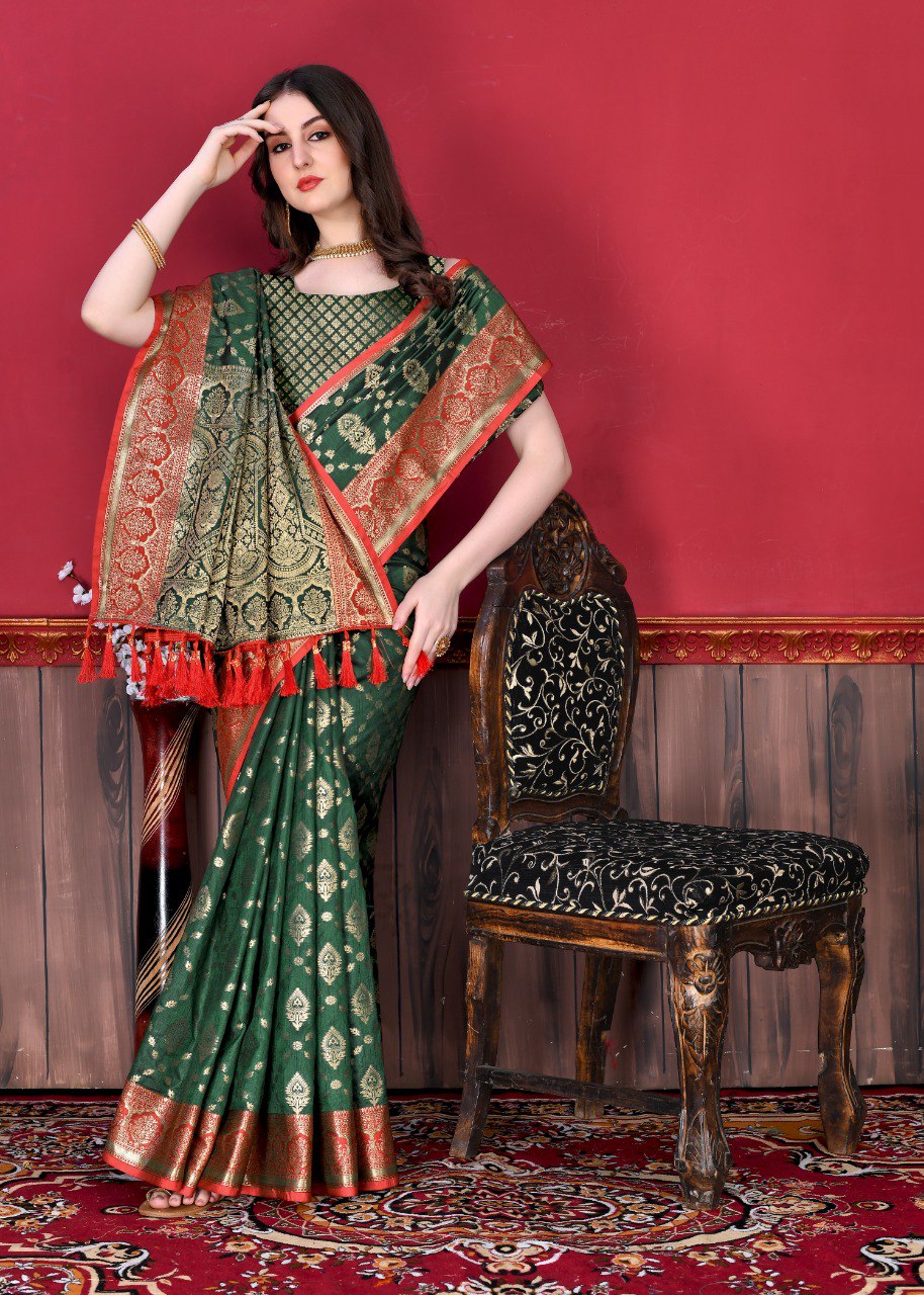 Buy Green Weaving Banarasi Silk Classic Designer Saree Online : 248471 -