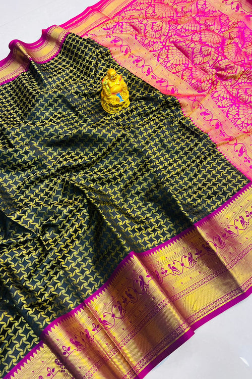 Load image into Gallery viewer, Glamorous Black Soft Banarasi Silk Saree With Bewitching Blouse Piece
