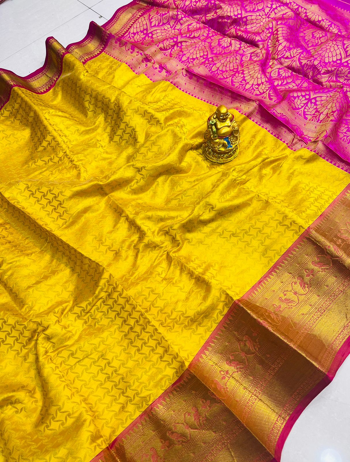 Sensational Yellow Soft Banarasi Silk Saree With Bewitching Blouse Piece