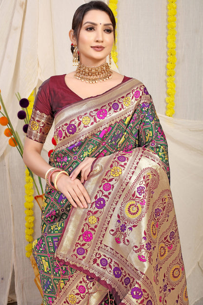 Improbable Dark Green Paithani Silk Saree With Gratifying Blouse Piece