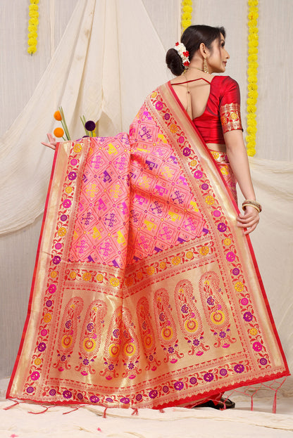 Woebegone Peach Paithani Silk Saree With Exquisite Blouse Piece