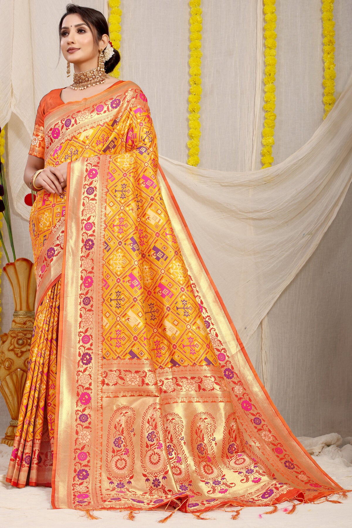 Delectable Yellow Paithani Silk Saree With Eloquence Blouse Piece