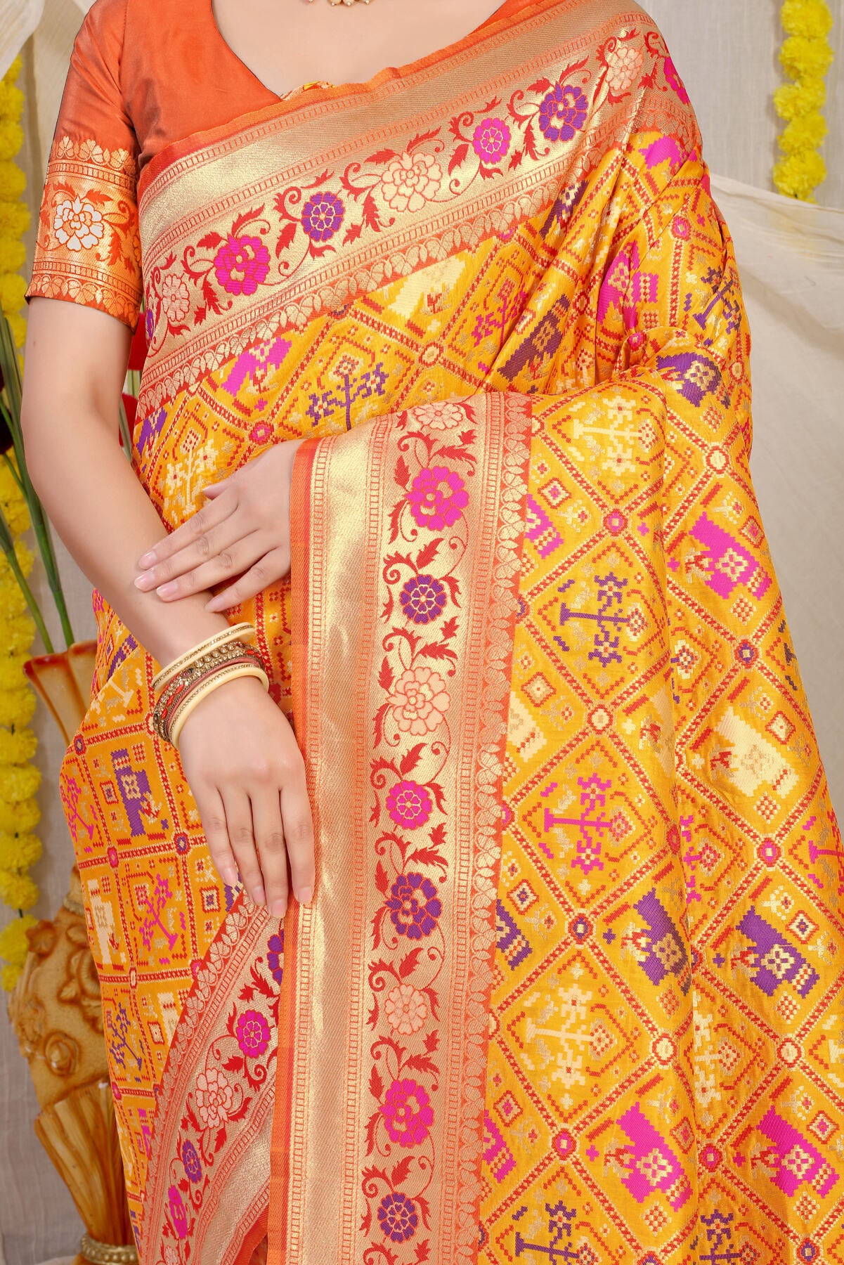 Delectable Yellow Paithani Silk Saree With Eloquence Blouse Piece