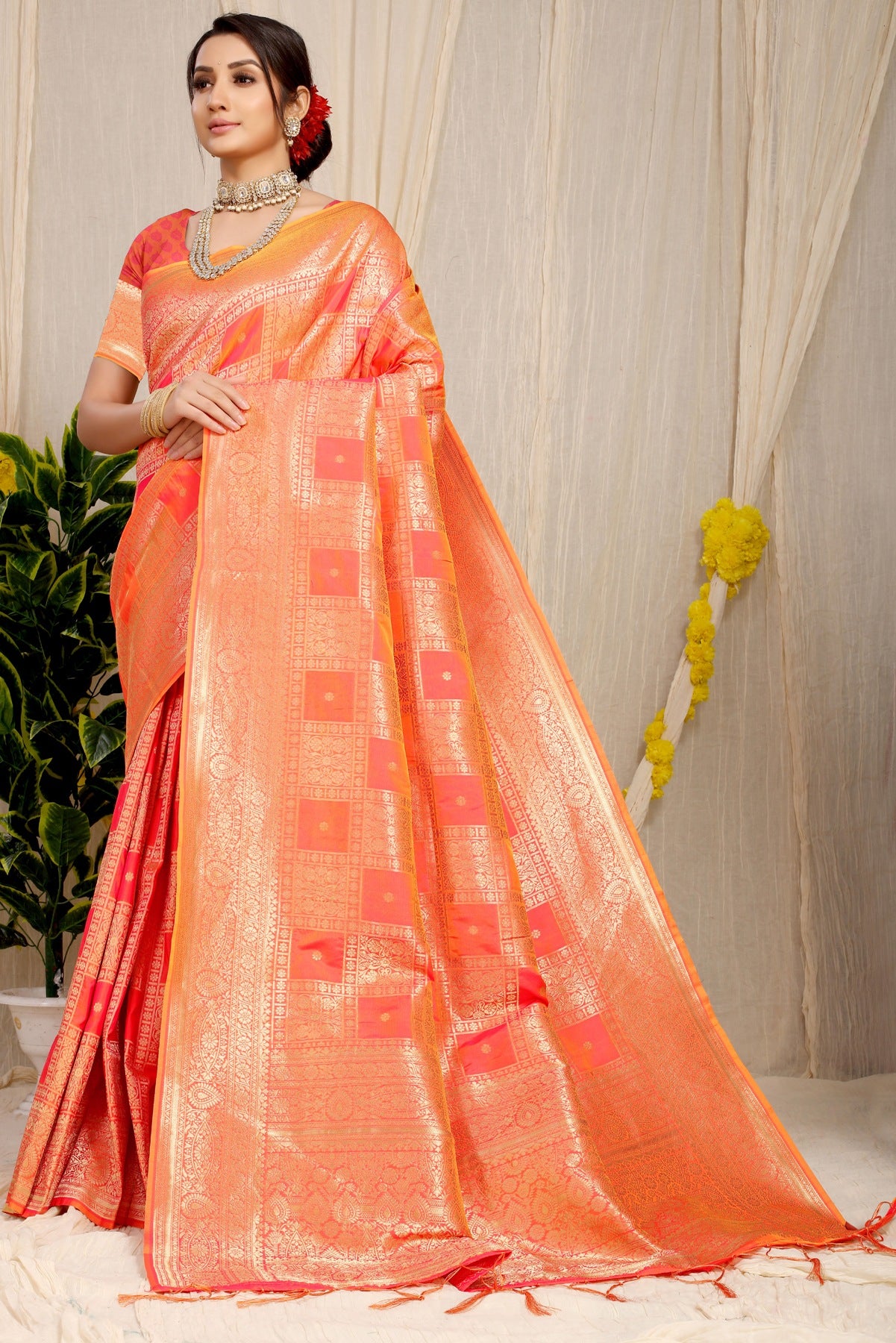 Dazzling Peach Kanjivaram Silk Saree With Glittering Blouse Piece