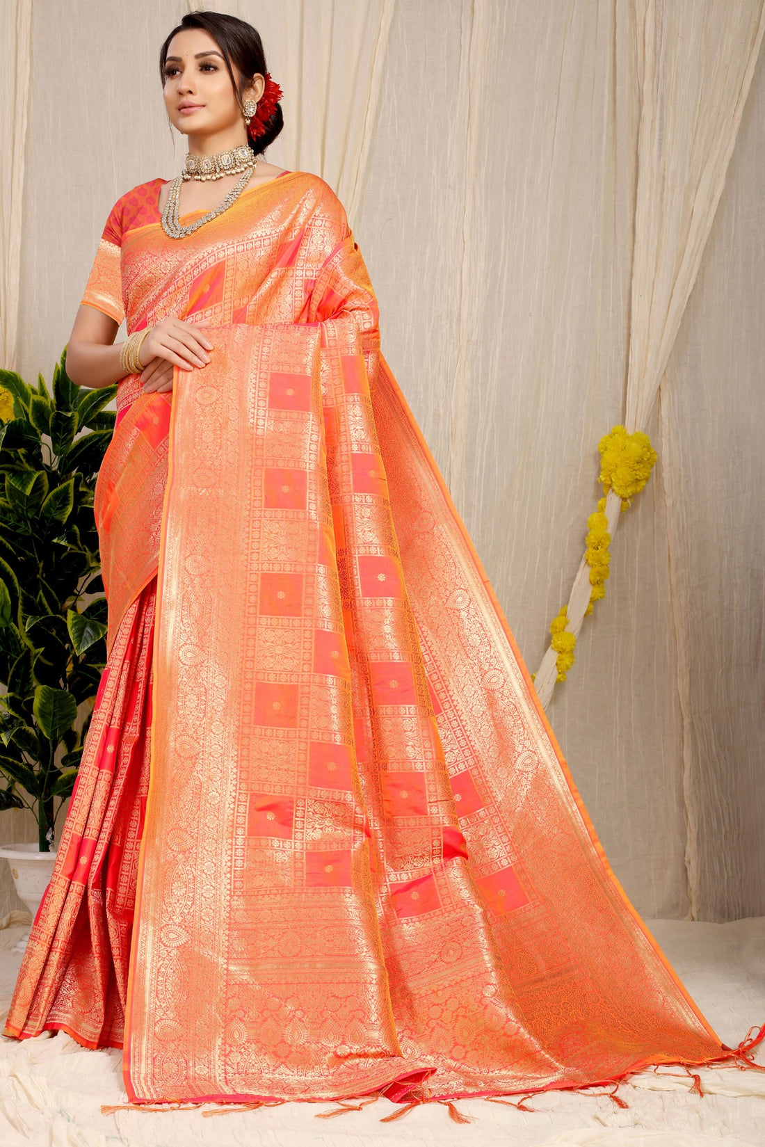 Dazzling Peach Kanjivaram Silk Saree With Glittering Blouse Piece